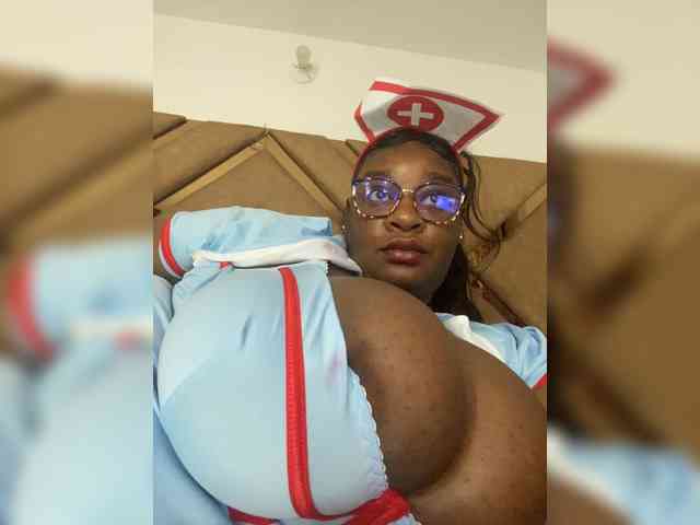 Chantellexoti webcam