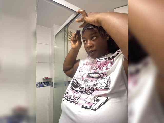 Chantellexoti webcam