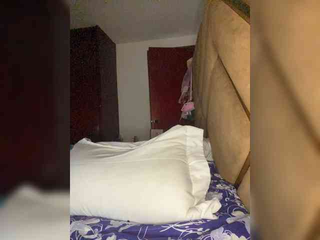 Chantellexoti webcam
