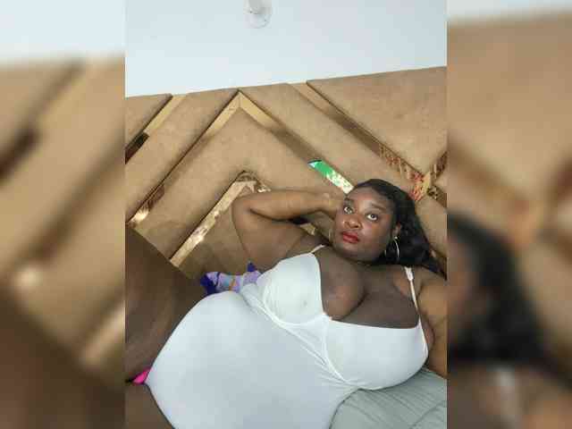 Chantellexoti webcam