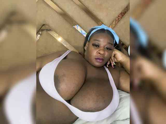 Chantellexoti webcam