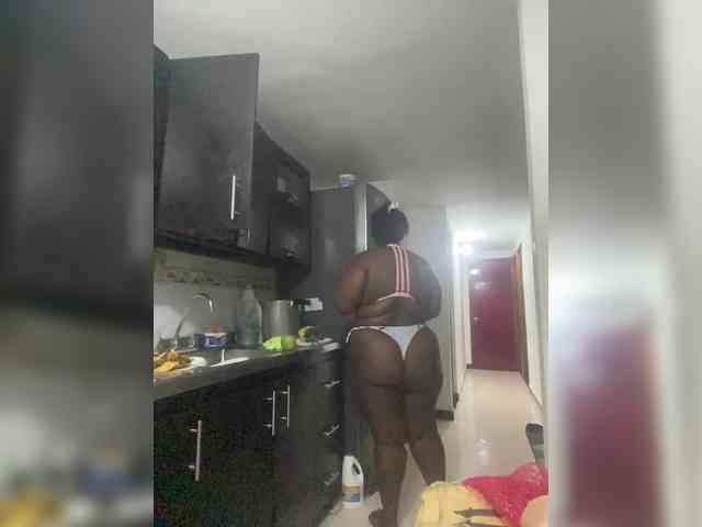 Chantellexoti webcam