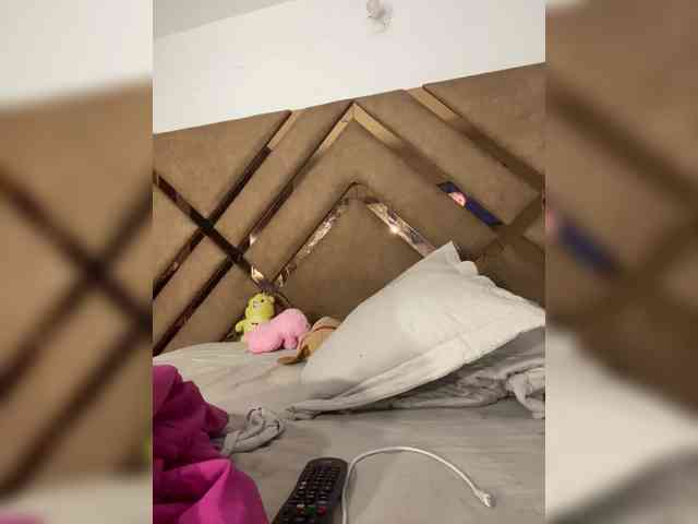 Chantellexoti webcam