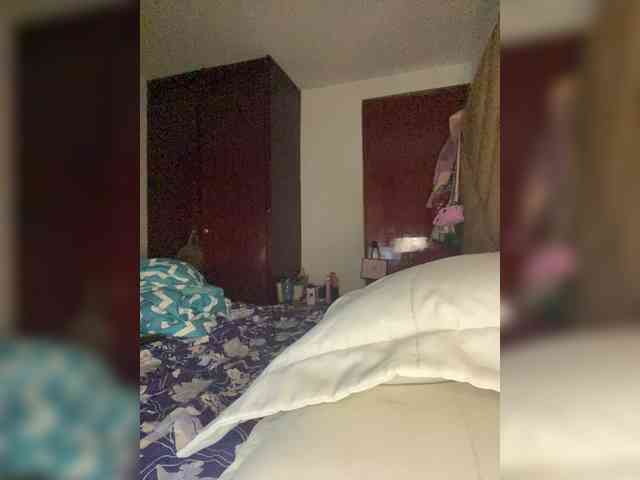 Chantellexoti webcam