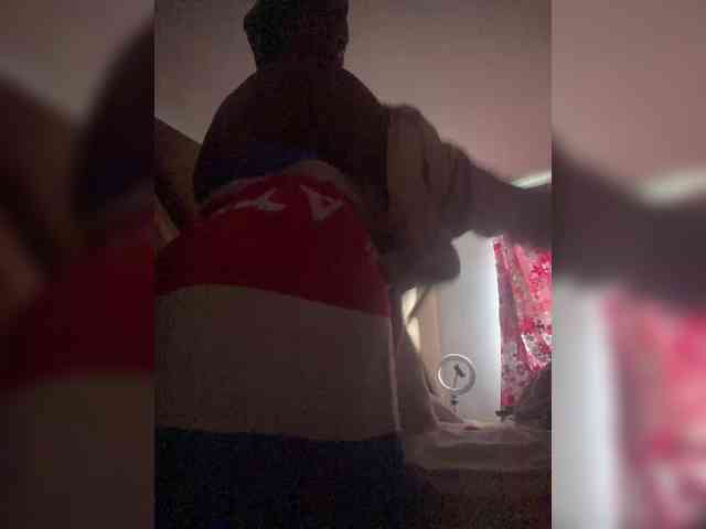 Chantellexoti webcam