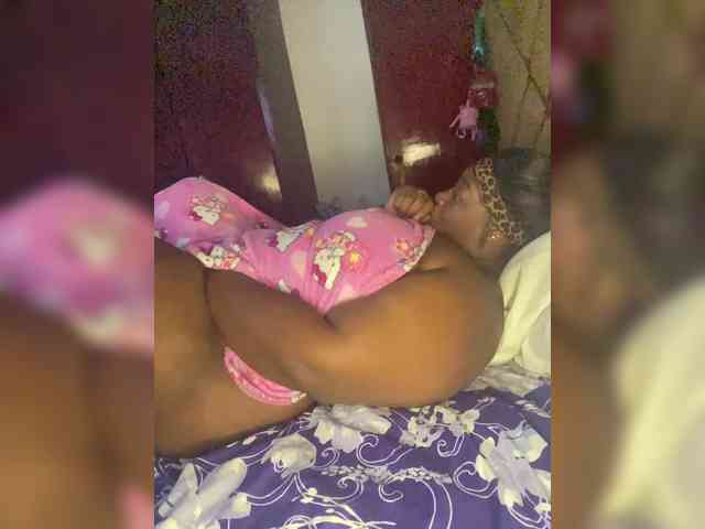 Chantellexoti webcam