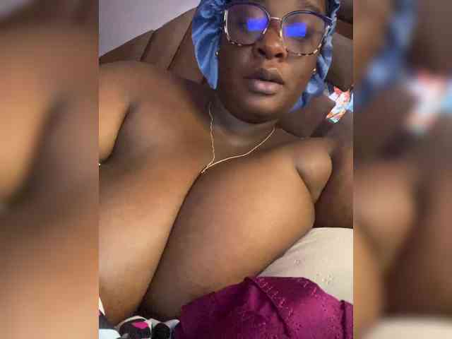 Chantellexoti webcam