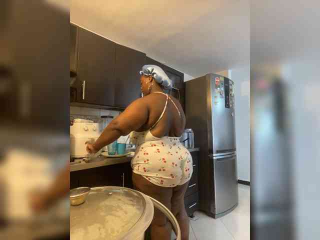 Chantellexoti webcam
