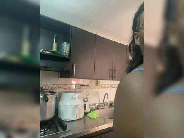Chantellexoti webcam