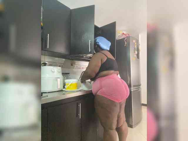 Chantellexoti webcam