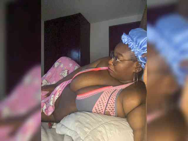Chantellexoti webcam