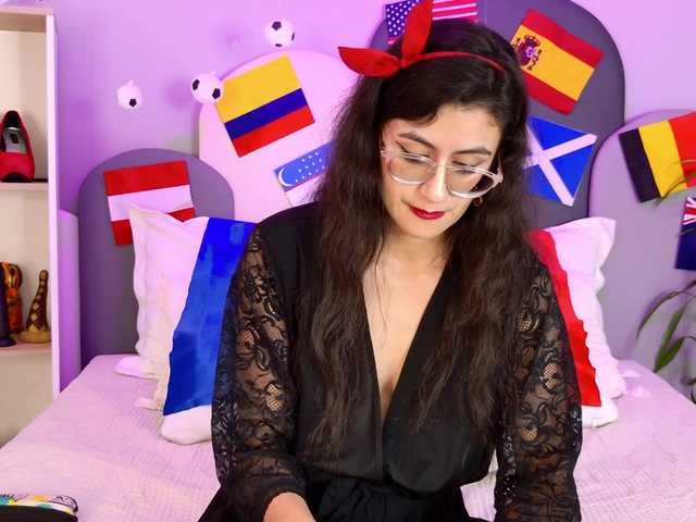 SophieGomez2