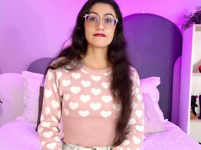 SophieGomez2 webcam