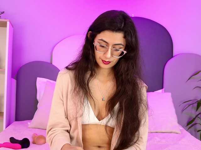 SophieGomez2