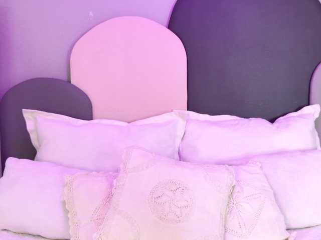 SophieGomez2 live cam preview