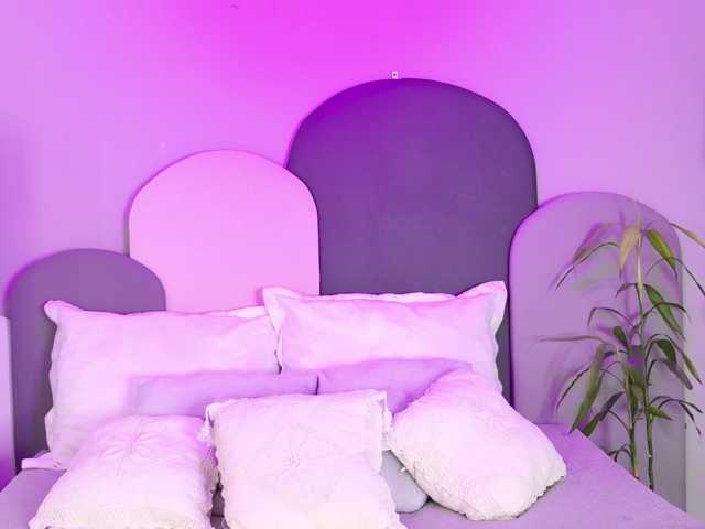 SophieGomez2 live cam preview