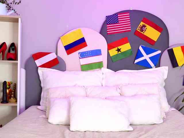 SophieGomez2 webcam