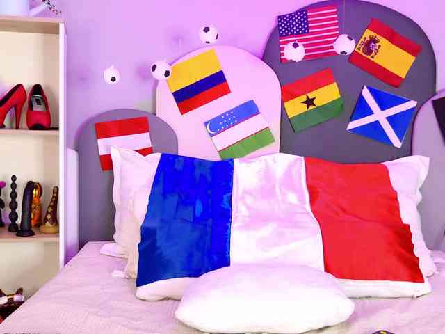 SophieGomez2 webcam