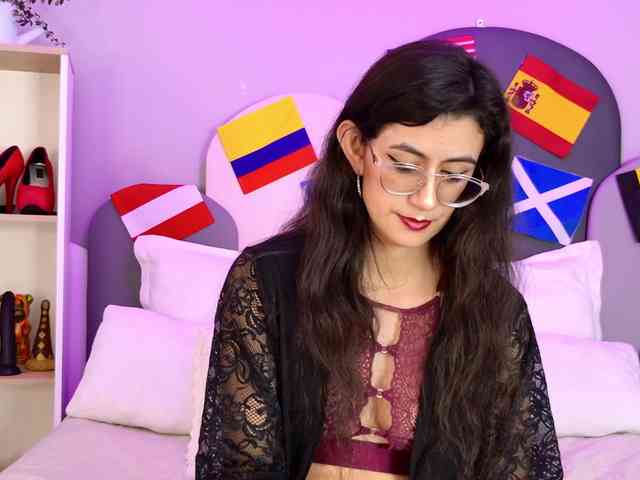 SophieGomez2 webcam