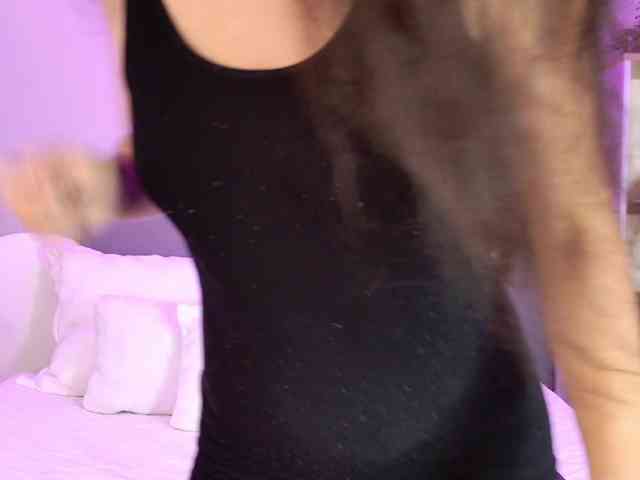 SophieGomez2 webcam