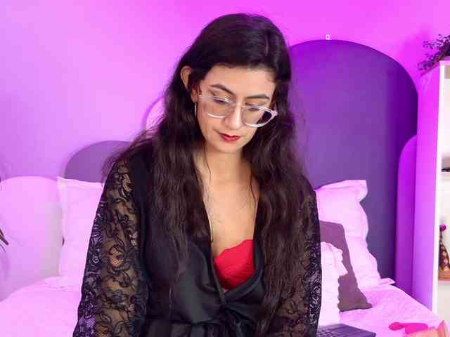 SophieGomez2 webcam