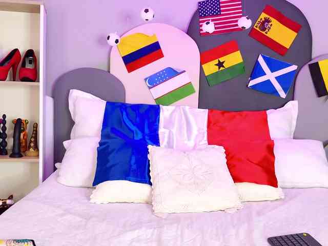 SophieGomez2 webcam