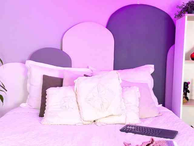 SophieGomez2 webcam