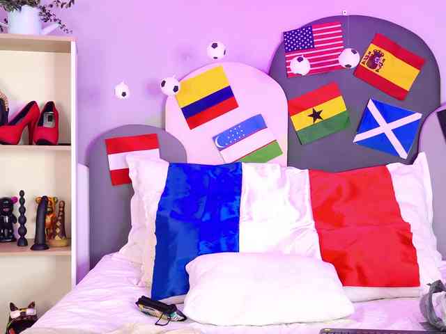 SophieGomez2 webcam