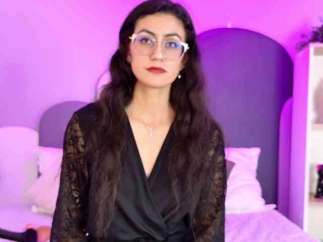 SophieGomez2 webcam