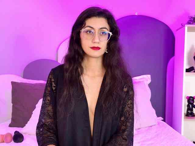SophieGomez2 webcam