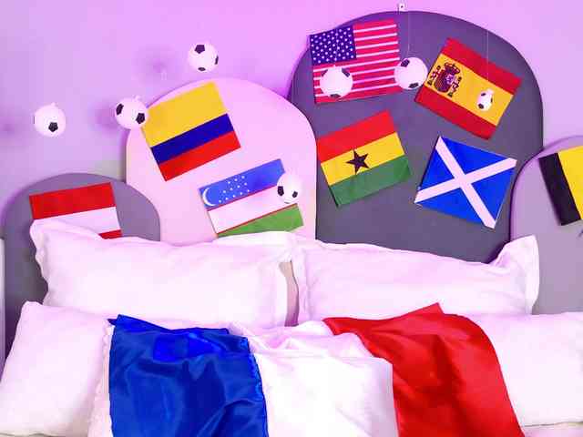 SophieGomez2 webcam