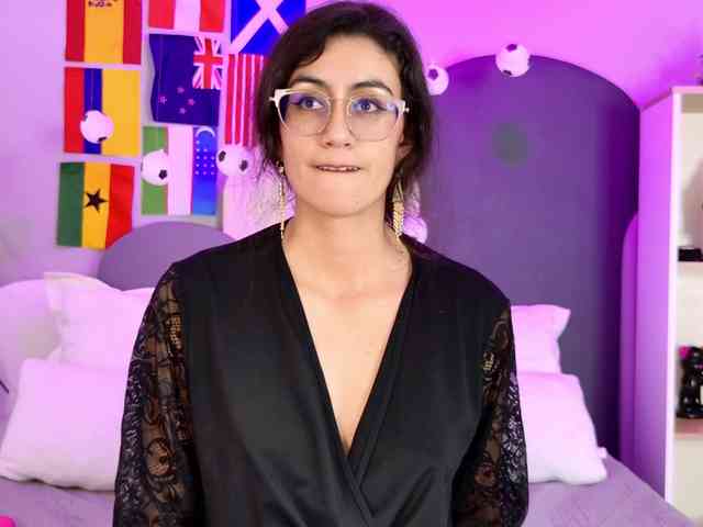SophieGomez2