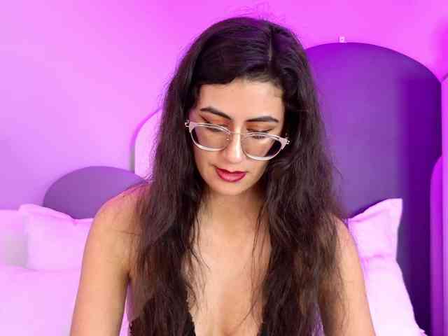 SophieGomez2 webcam