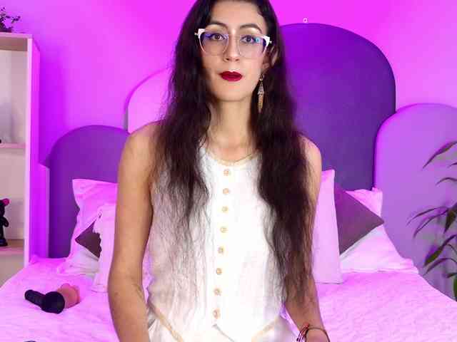 SophieGomez2