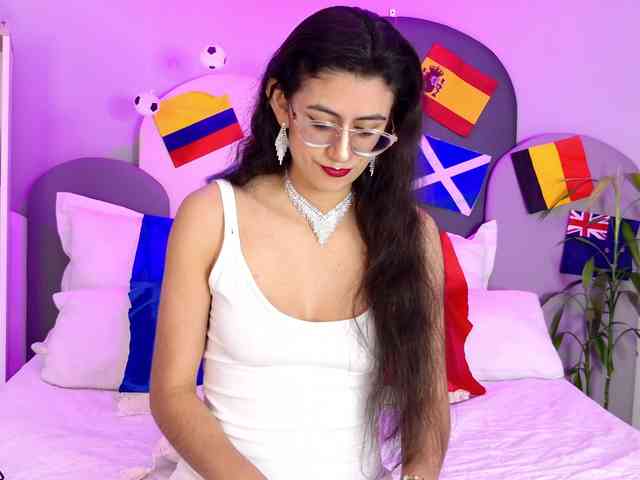 SophieGomez2 webcam