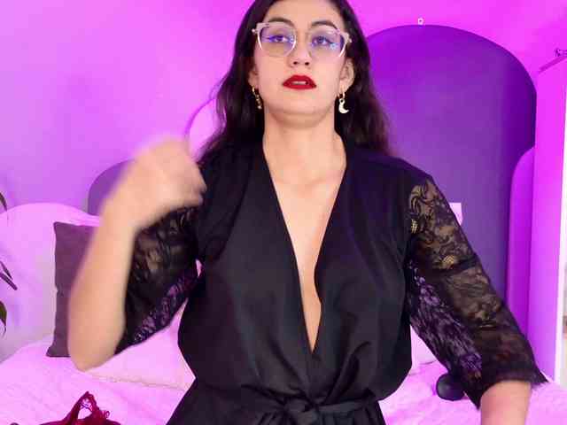 SophieGomez2 webcam