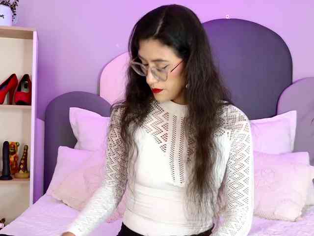 SophieGomez2 webcam