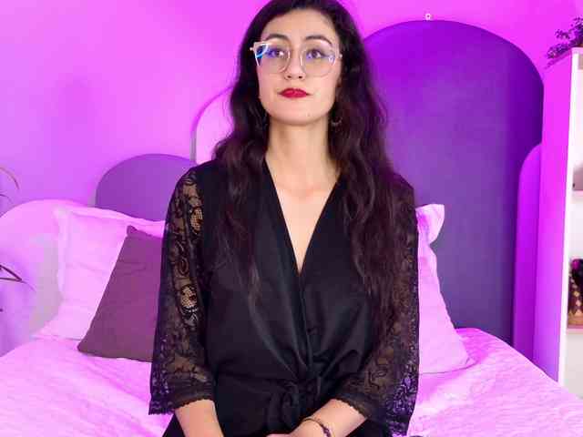 SophieGomez2 webcam