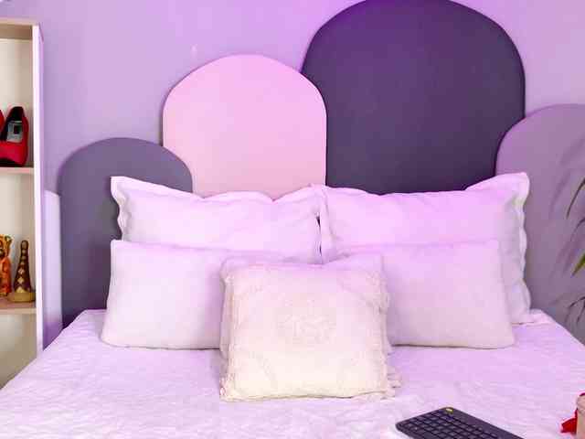 SophieGomez2 webcam
