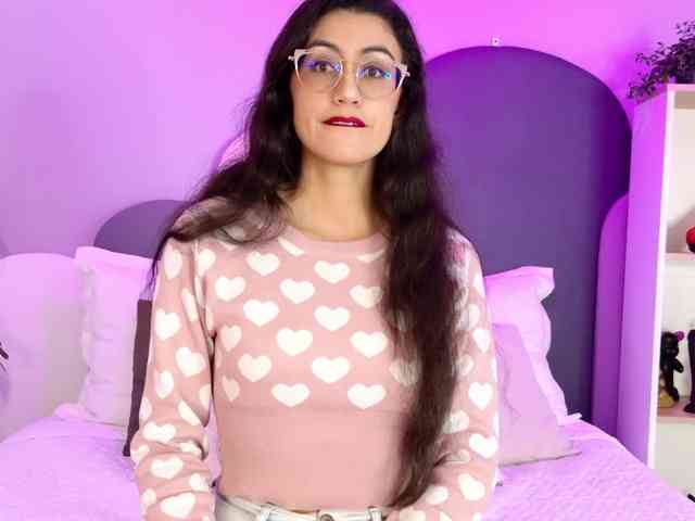 SophieGomez2 webcam