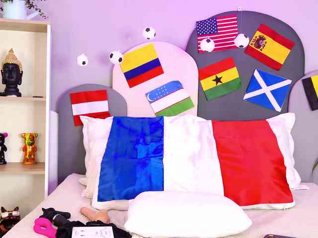SophieGomez2 webcam
