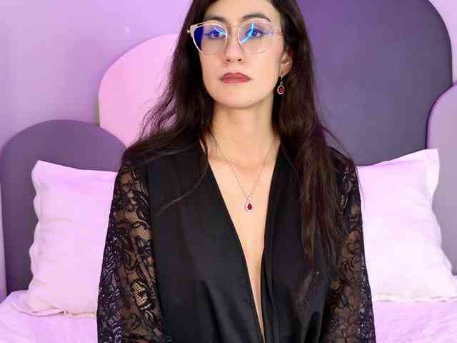SophieGomez2 webcam