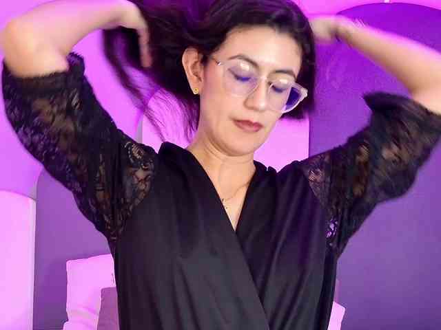 SophieGomez2 webcam