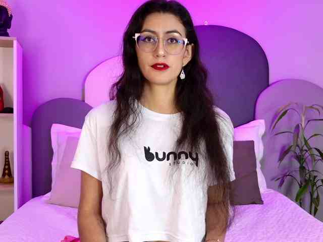 SophieGomez2 webcam