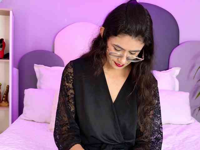 SophieGomez2 webcam