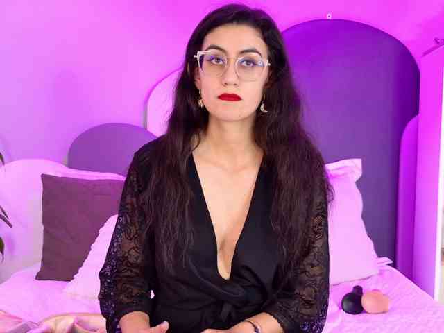 SophieGomez2 webcam
