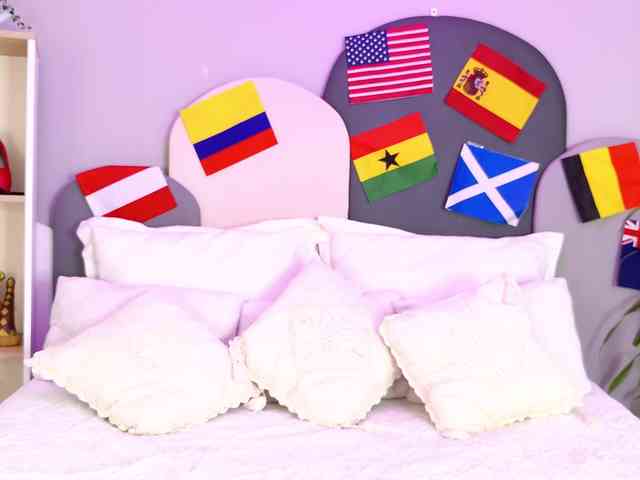 SophieGomez2 webcam