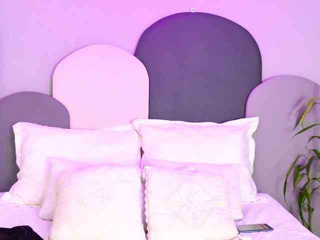 SophieGomez2 webcam