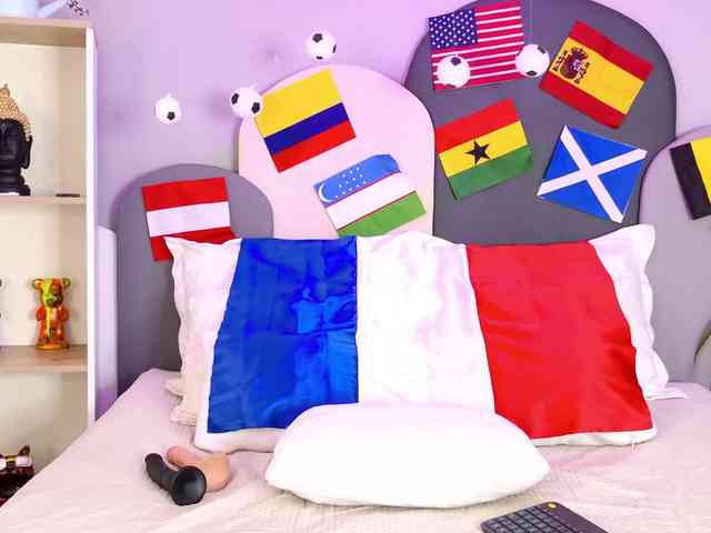 SophieGomez2 webcam