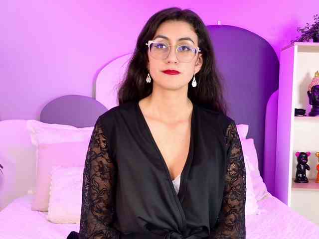 SophieGomez2 webcam